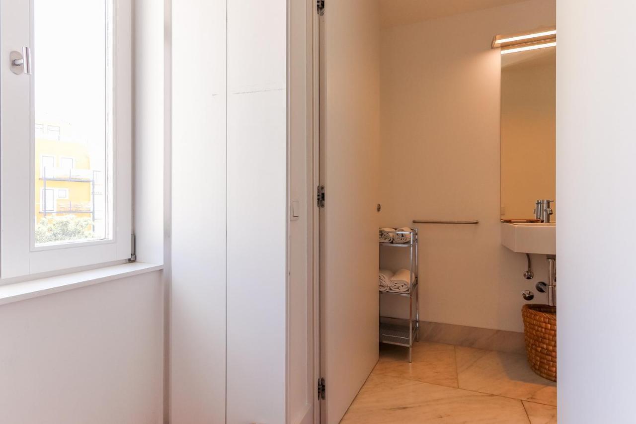 Combro Suites By Homing Lisboa Exterior foto