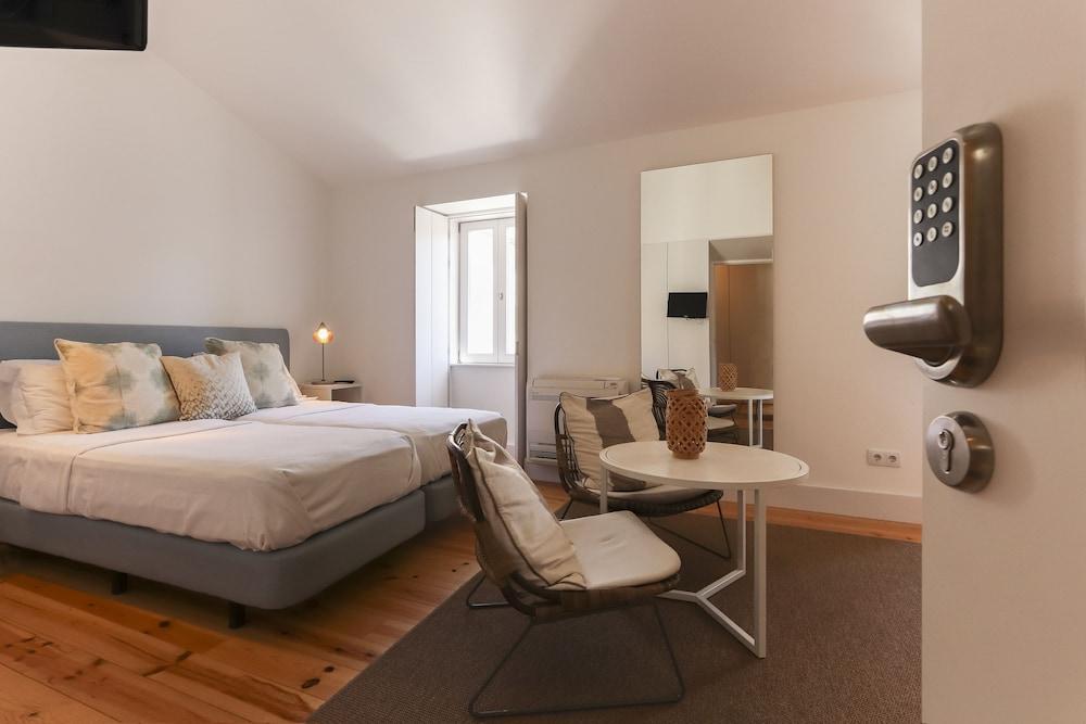 Combro Suites By Homing Lisboa Exterior foto